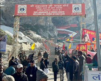 Amarnath Yatra 2025: Registration begins for Amarnath Yatra 2025, pilgrims queue up at 540 bank branches