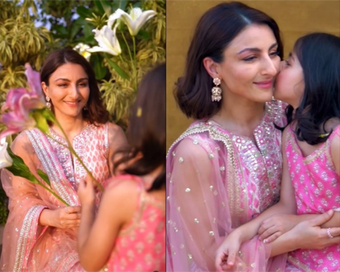 Actress Soha Ali Khan and her daughter